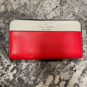 Kate Spade Red, navy and Cream Zip wallet